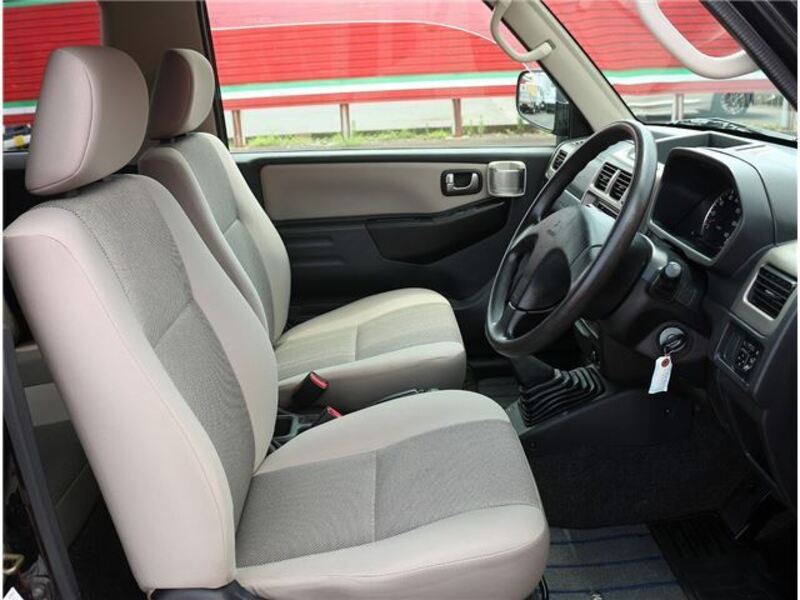 PAJERO MINI