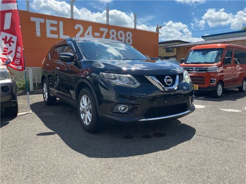 X-TRAIL