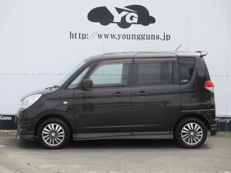 DELICA D2