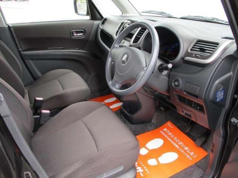 DELICA D2