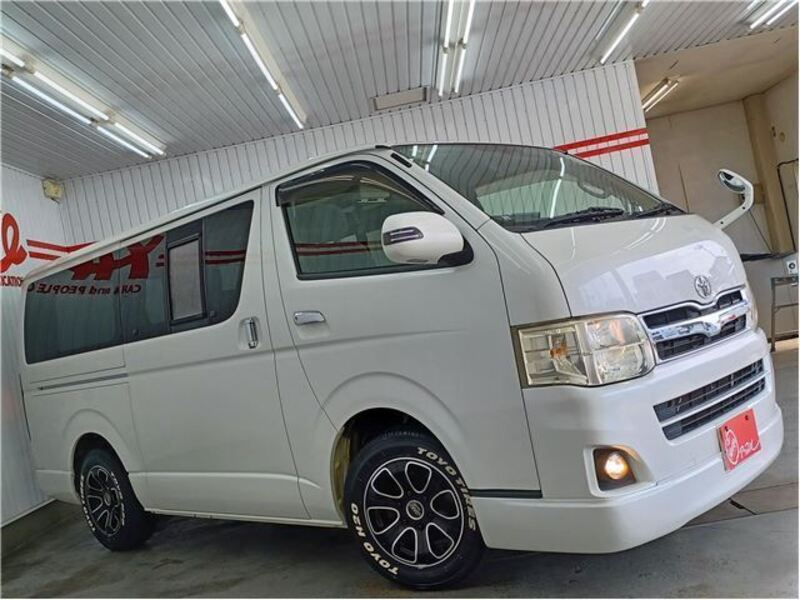 HIACE