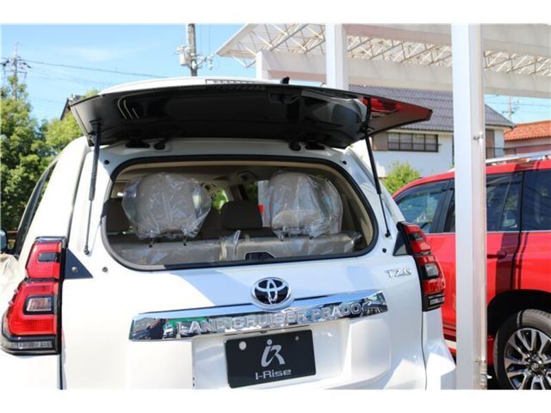 LAND CRUISER PRADO