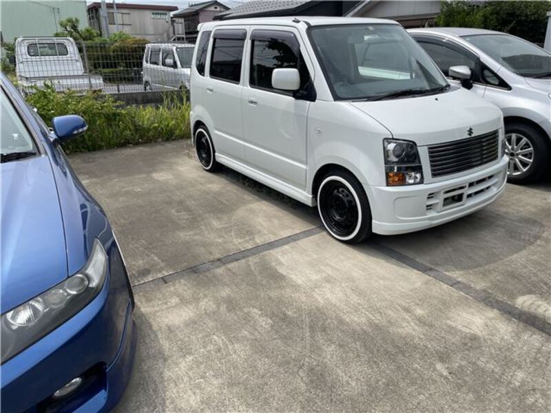 WAGON R