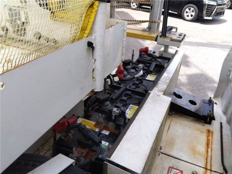 CARRY TRUCK