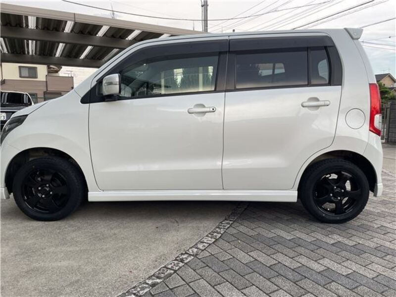 WAGON R