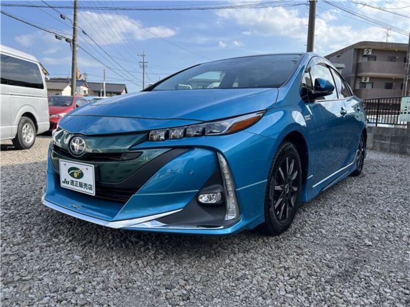 PRIUS PHV