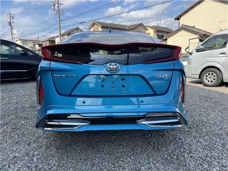 PRIUS PHV