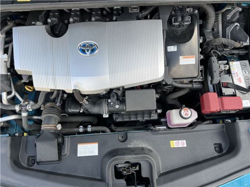 PRIUS PHV