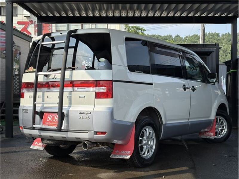 DELICA D5
