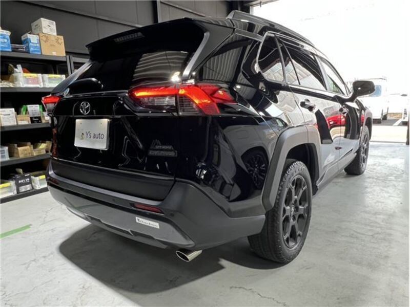 RAV4