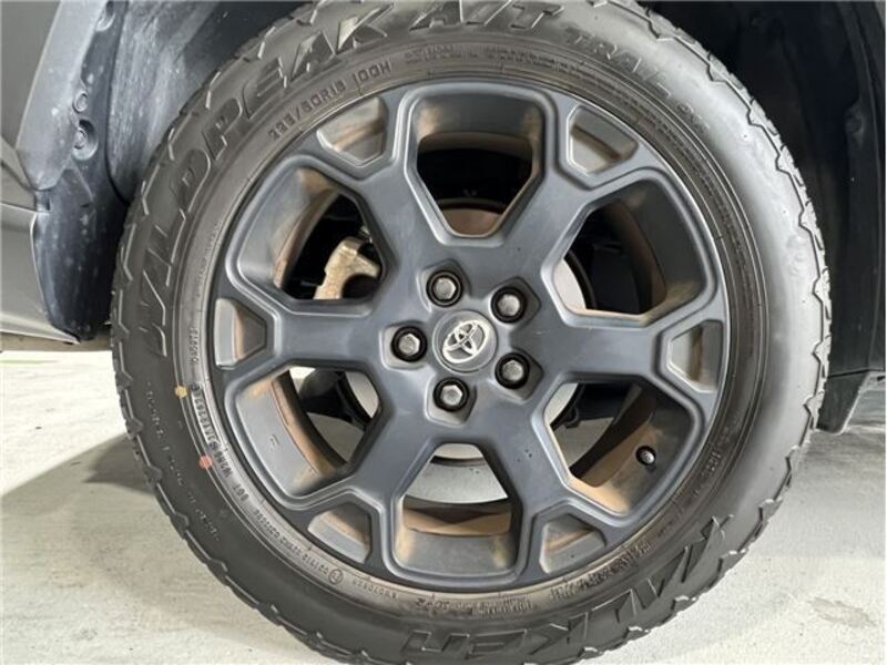RAV4