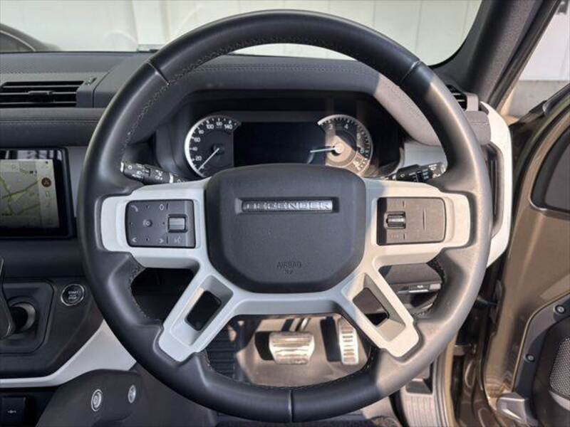 DEFENDER
