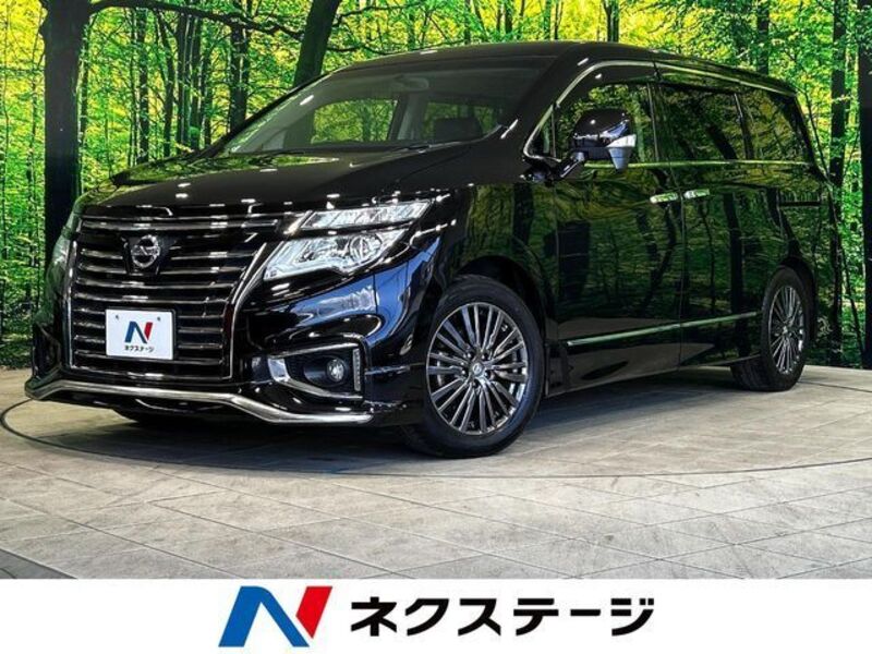 NISSAN ELGRAND