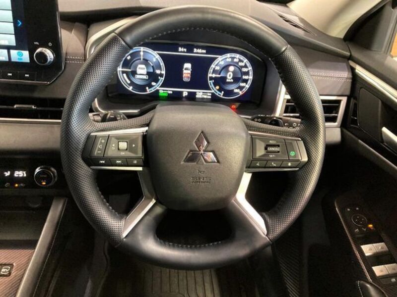 OUTLANDER PHEV