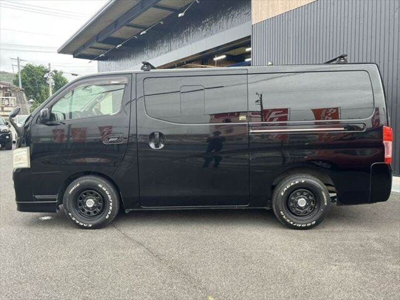 NV350 CARAVAN