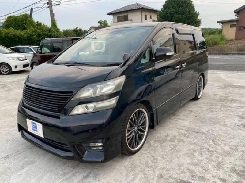 TOYOTA VELLFIRE