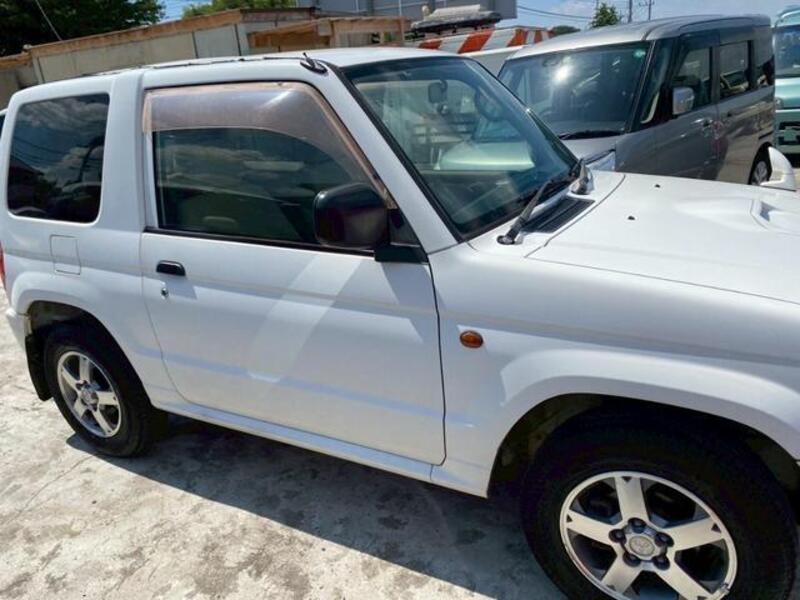 PAJERO MINI
