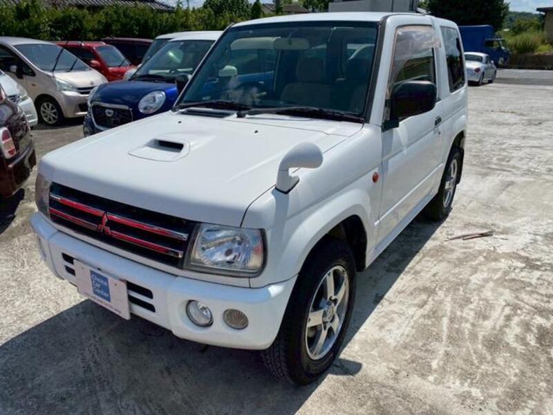 MITSUBISHI PAJERO MINI