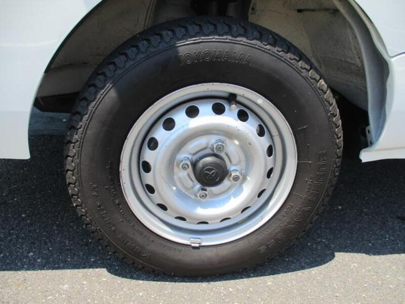 PIXIS TRUCK