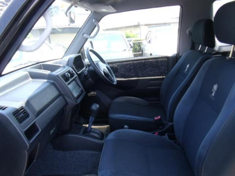 PAJERO MINI