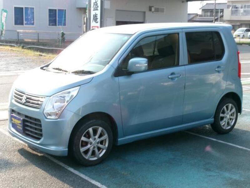 WAGON R