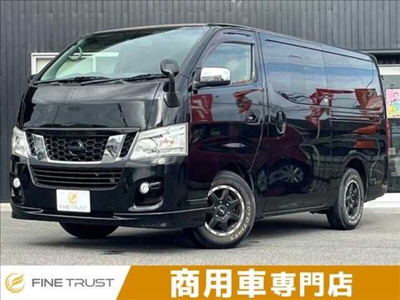 NV350 CARAVAN-0