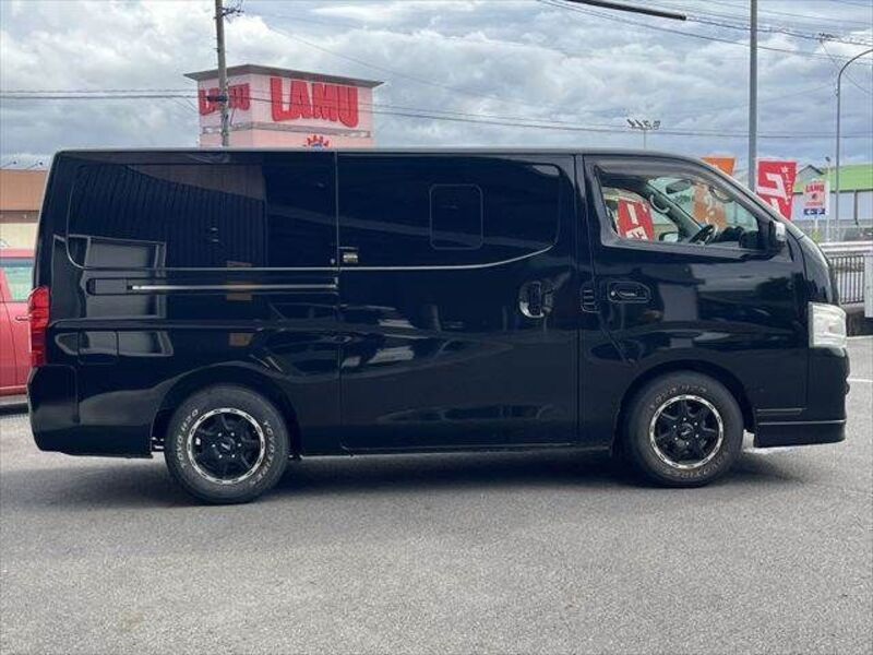 NV350 CARAVAN