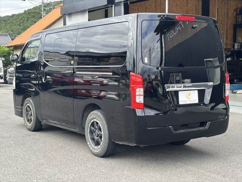 NV350 CARAVAN