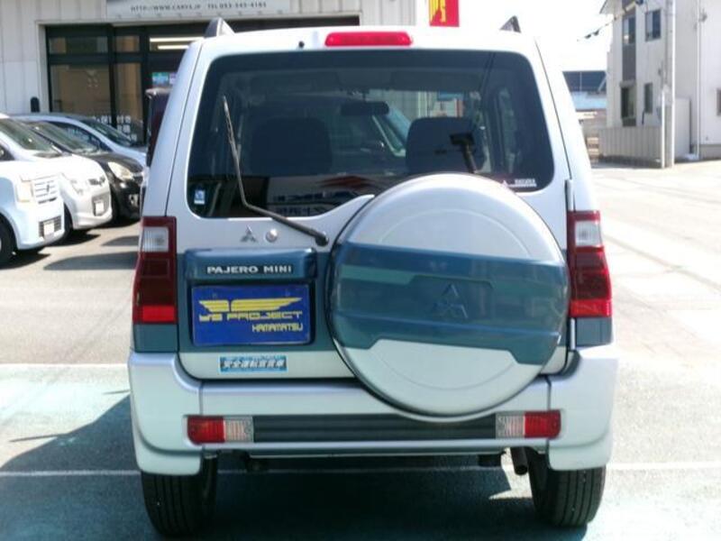 PAJERO MINI