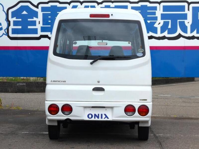 MINICAB VAN