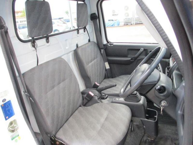 CARRY TRUCK