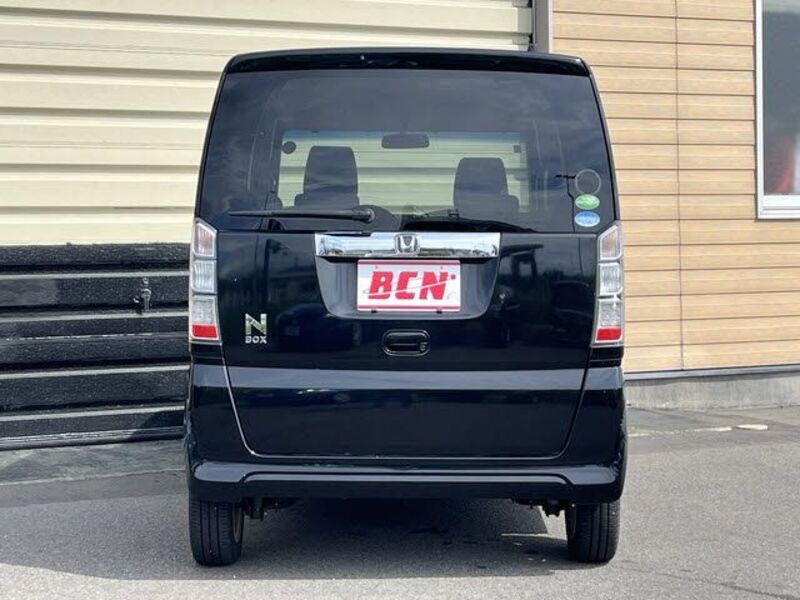 N BOX