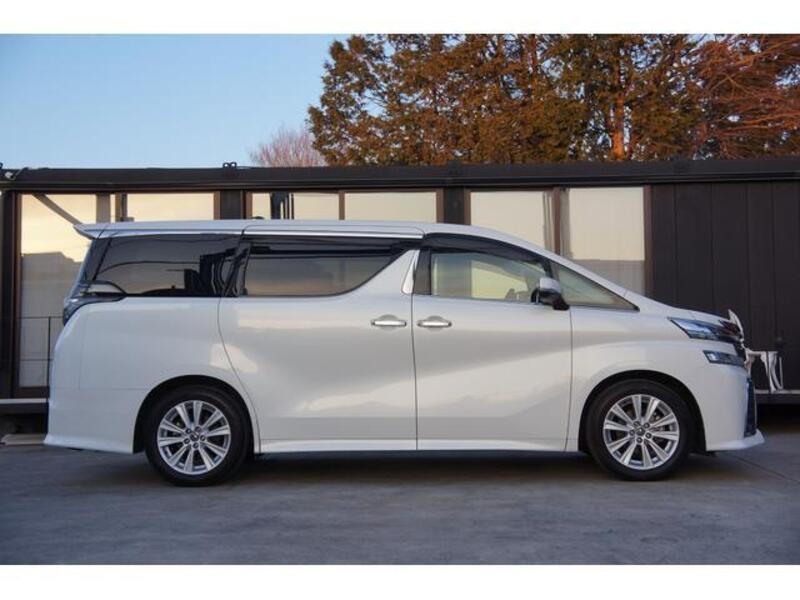 VELLFIRE