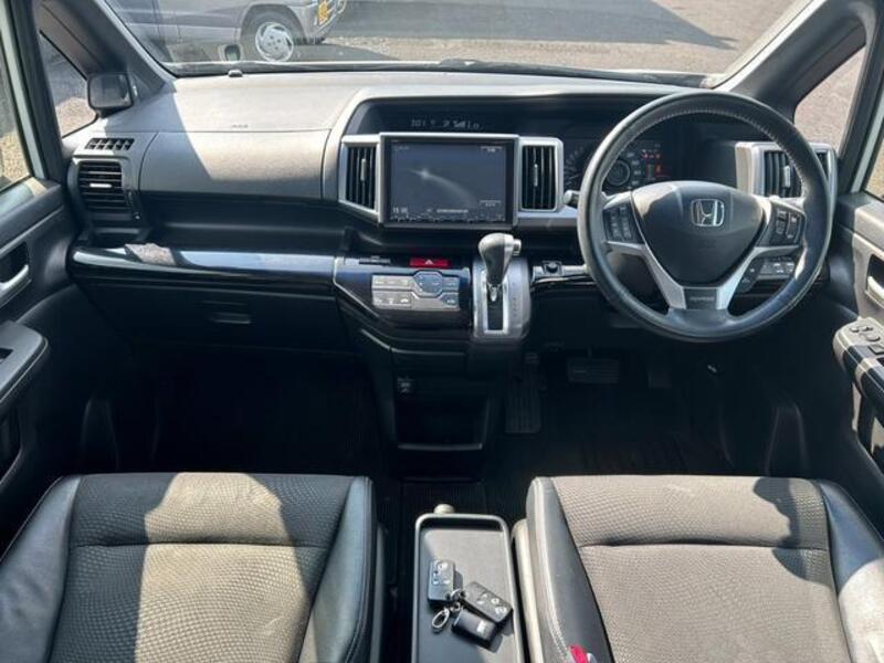 STEPWAGON SPADA