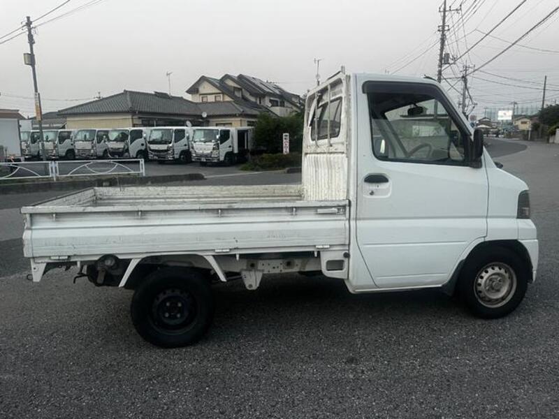 CLIPPER TRUCK