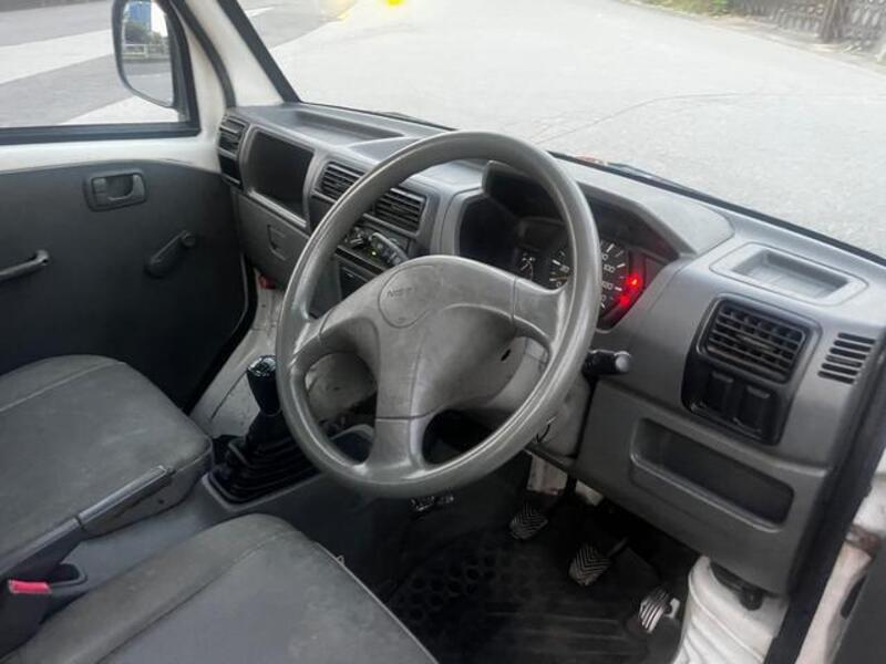 CLIPPER TRUCK