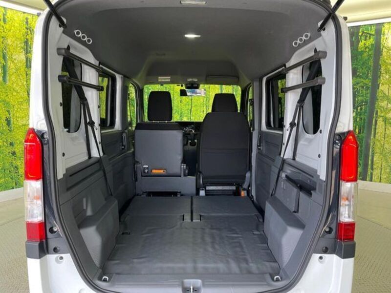 N-VAN