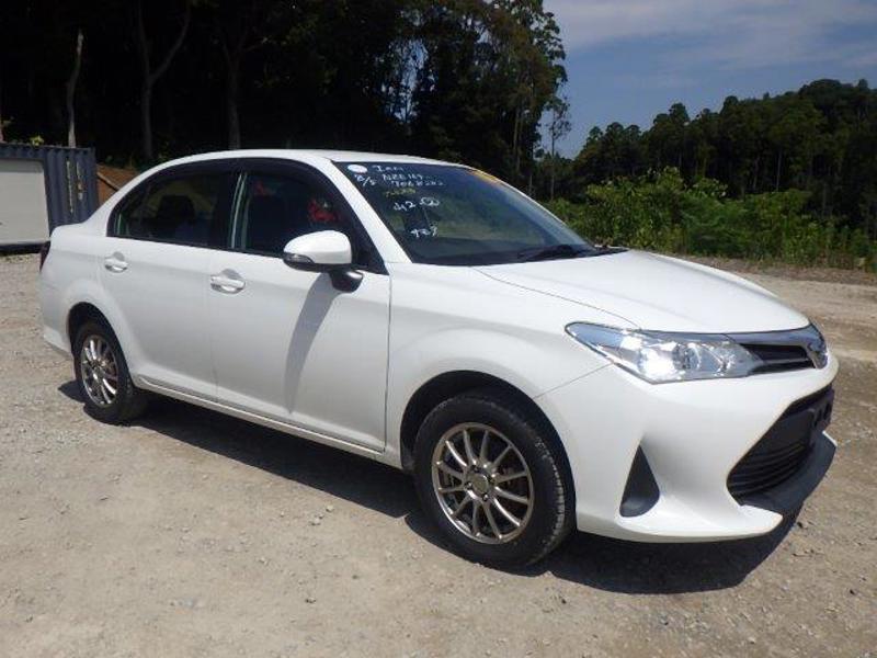 COROLLA AXIO-0