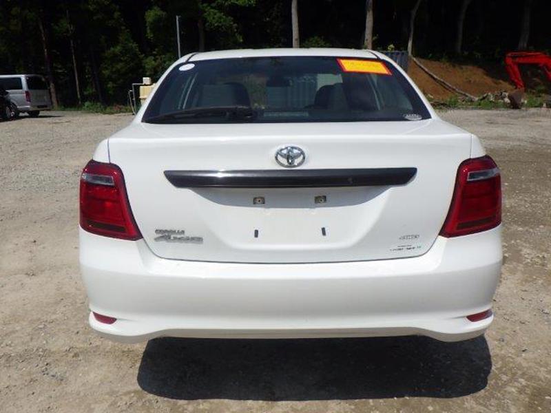 COROLLA AXIO