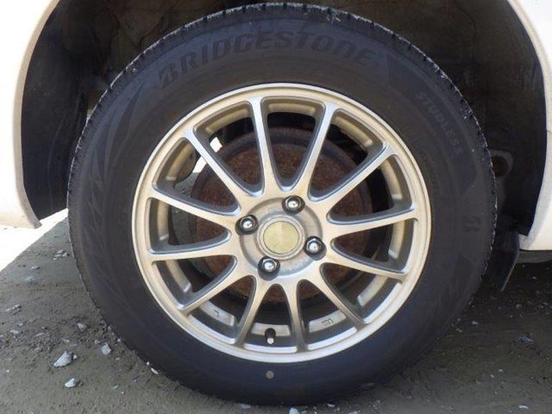 COROLLA AXIO