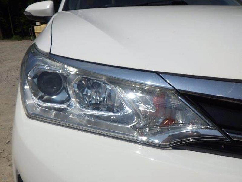 COROLLA AXIO