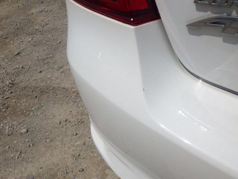 COROLLA AXIO