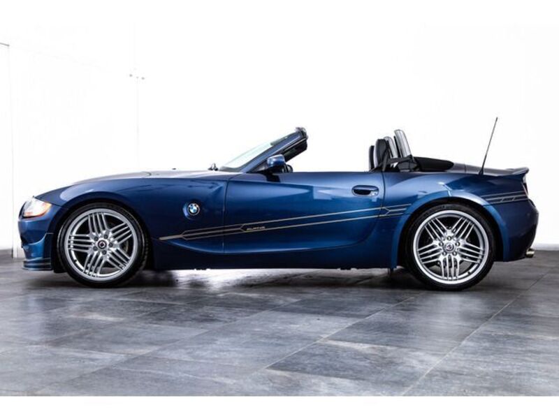 ROADSTER