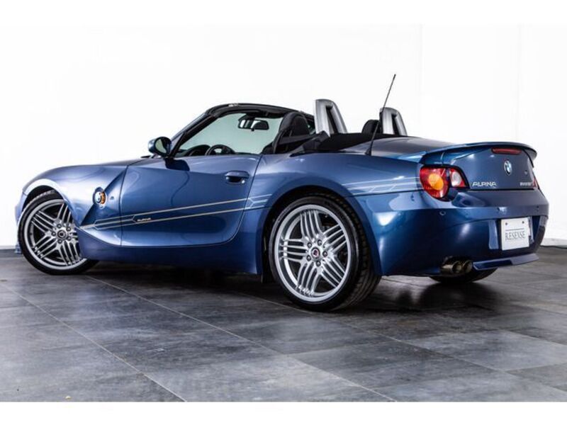 ROADSTER