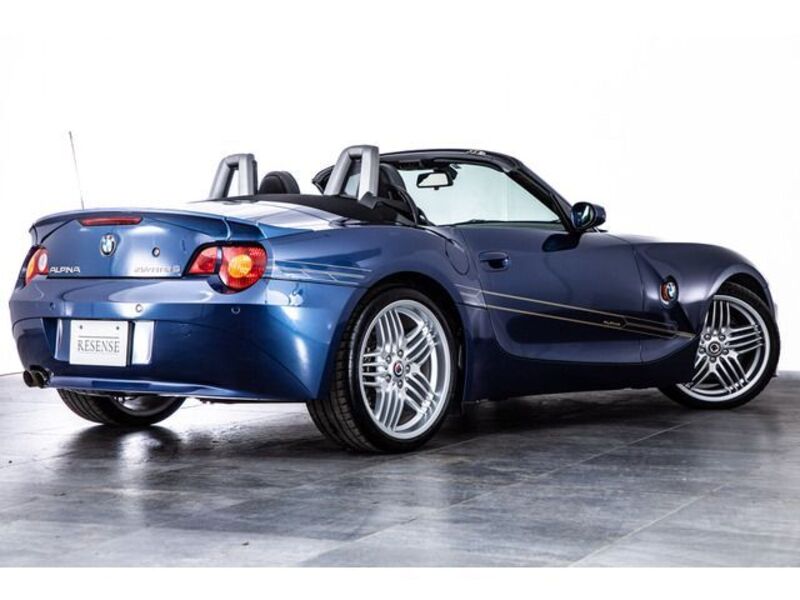 ROADSTER