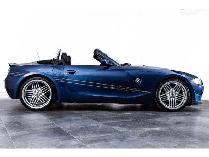 ROADSTER
