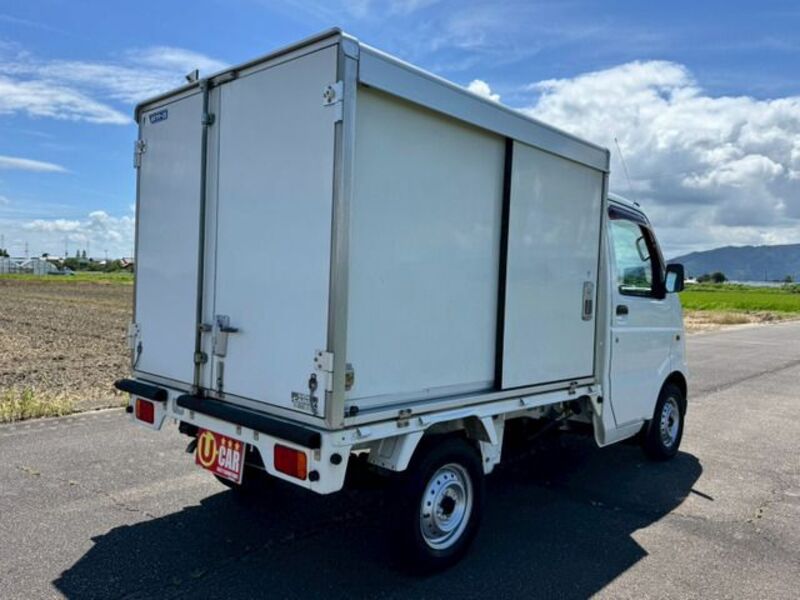 CARRY TRUCK