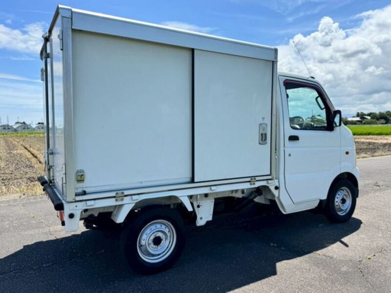CARRY TRUCK