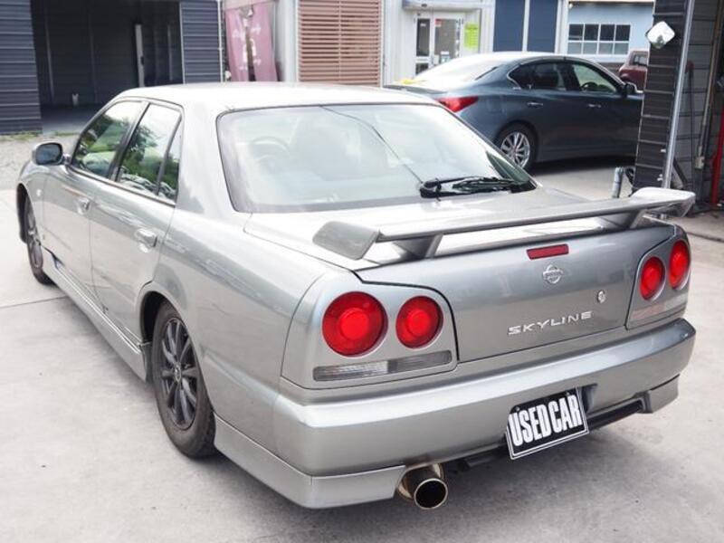 SKYLINE