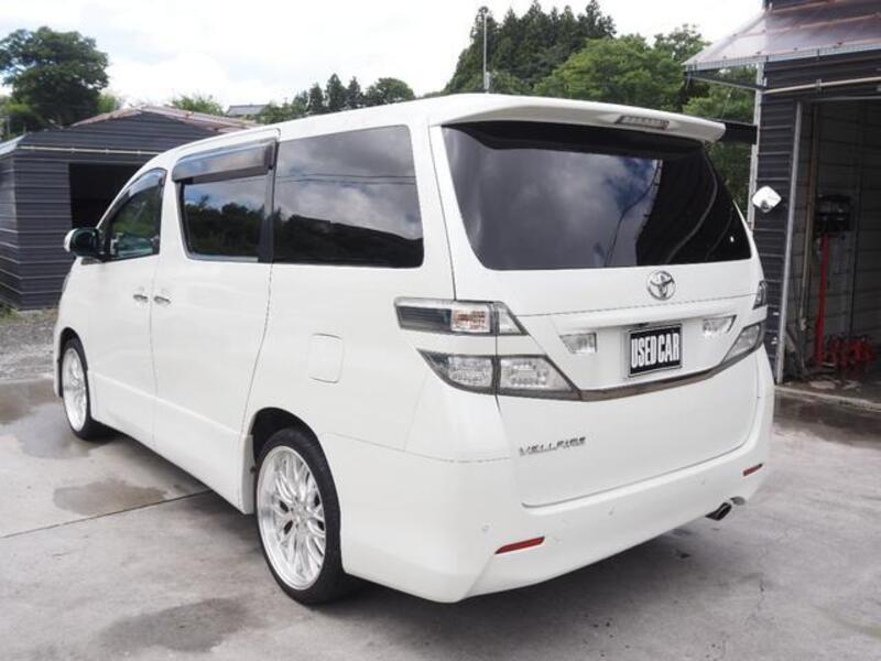 VELLFIRE